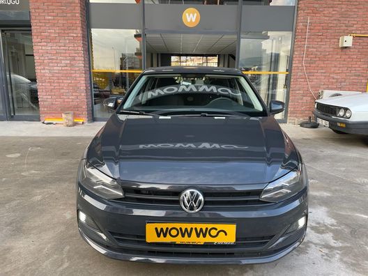 Volkswagen / Polo